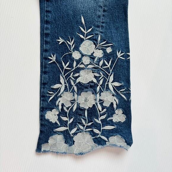 Anthropologie Pilcro Flare Jeans Women’s 26 Floral Embroidered Naturecore Boho - Picture 15 of 16